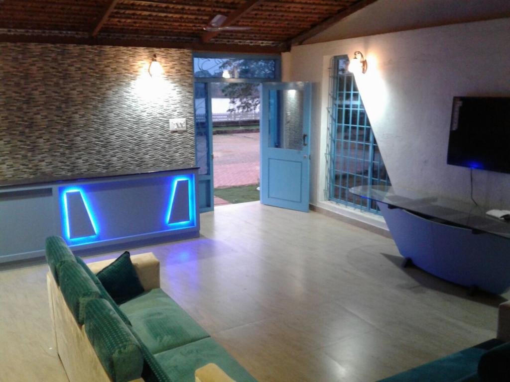 Nisarga Nirvana River House Mangalore Exterior foto