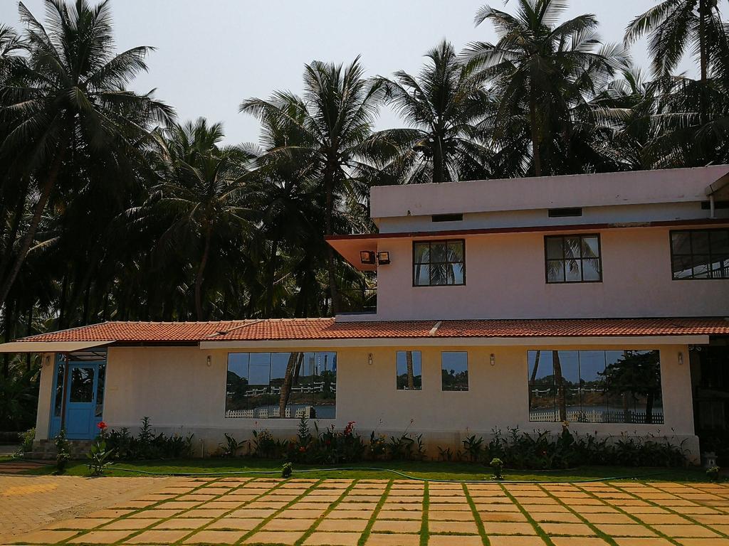 Nisarga Nirvana River House Mangalore Exterior foto